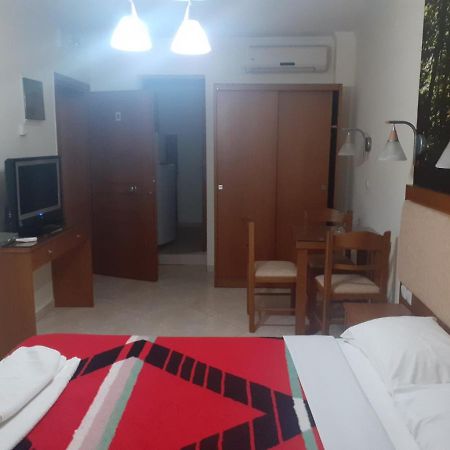 Balkan House Потос Екстериор снимка