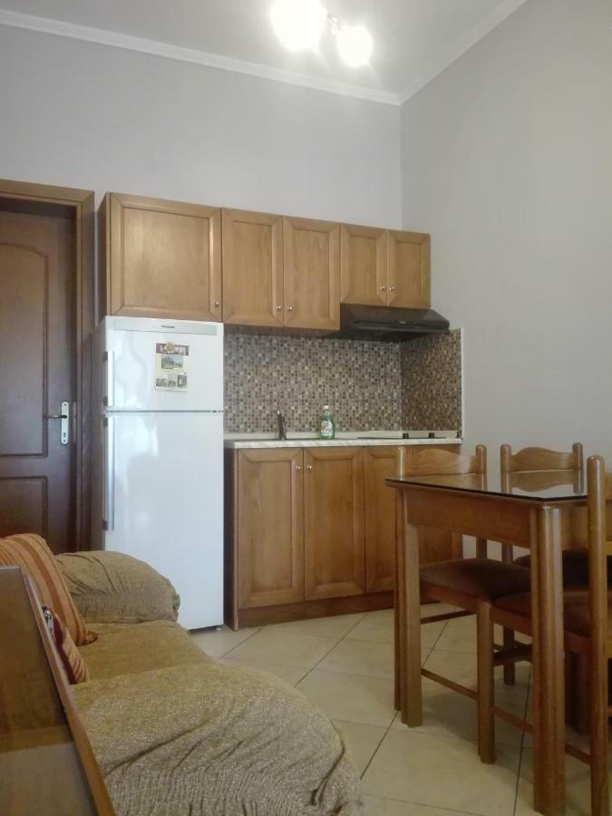 Balkan House Потос Екстериор снимка